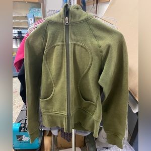 Lululemon scuba sweater